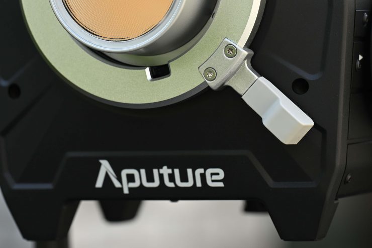 Aputure STORM 1000c 19849