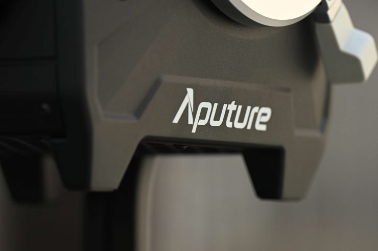 Aputure STORM 1000c 19865