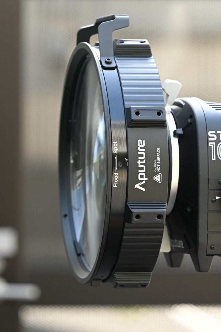 Aputure STORM 1000c 19919