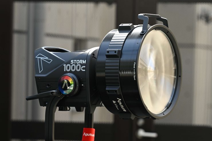 Aputure STORM 1000c 19935