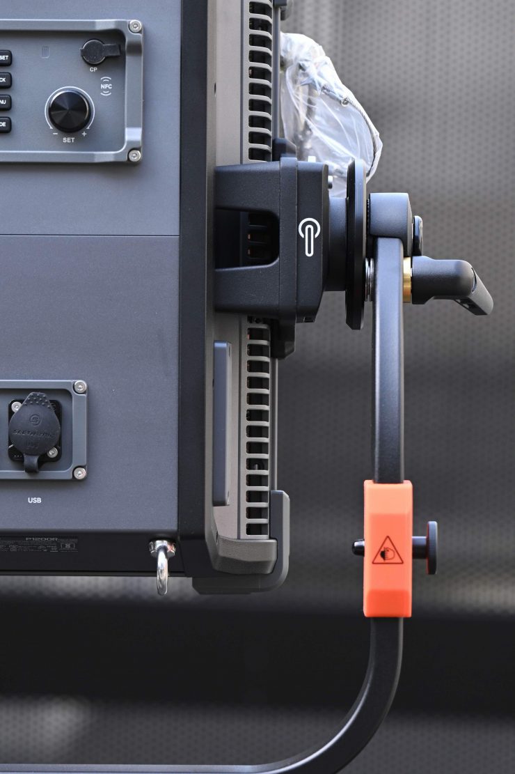 Godox KNOWLED P1200R Hard PRO 18875 1