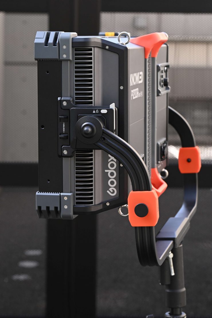 Godox KNOWLED P1200R Hard PRO 18903