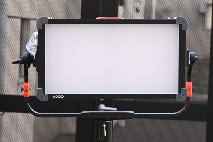 Godox KNOWLED P1200R Hard PRO 18951