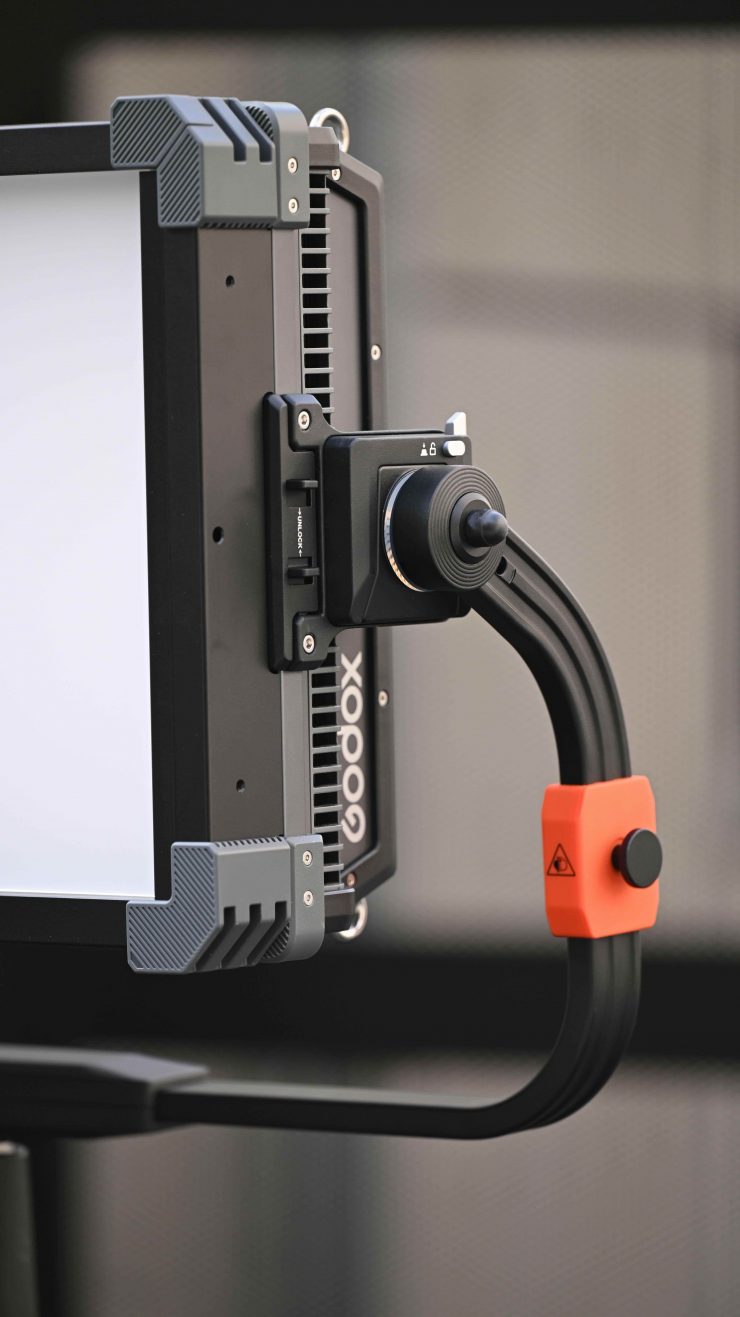 Godox KNOWLED P1200R Hard PRO 18971