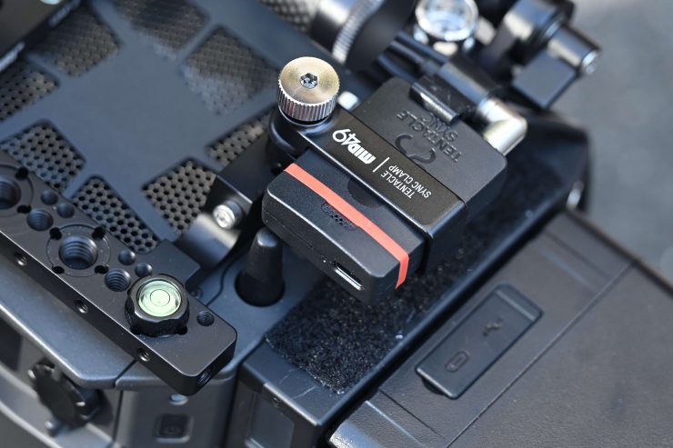 MID49 Tentacle Sync Track E Clamp 17530 1