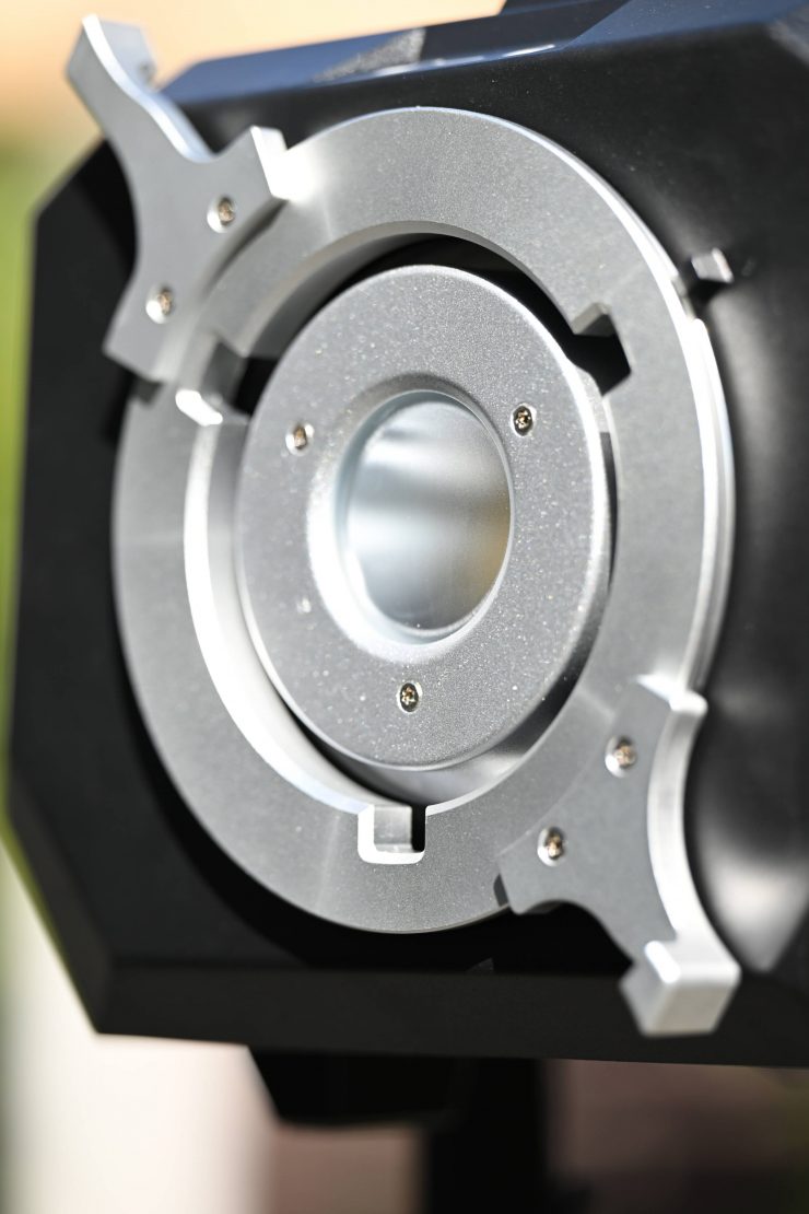 Prolycht Orion 675 FS 12 1